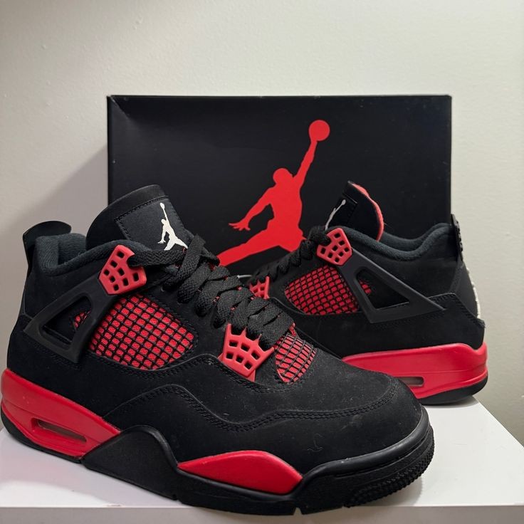 Jordan retro 4